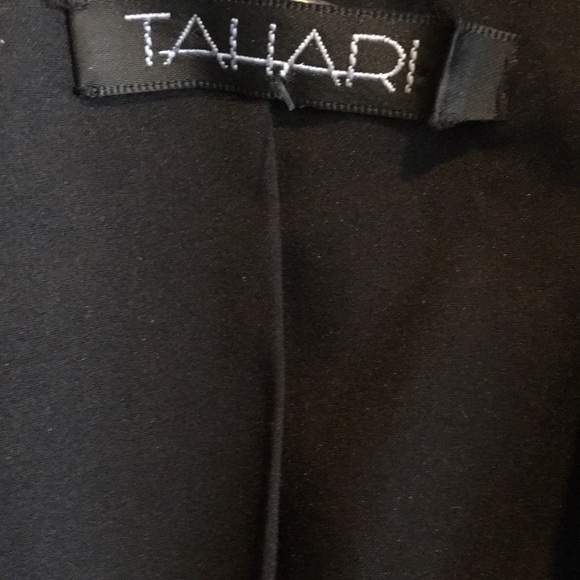 Tahari like new jacket - Picture 2 of 6